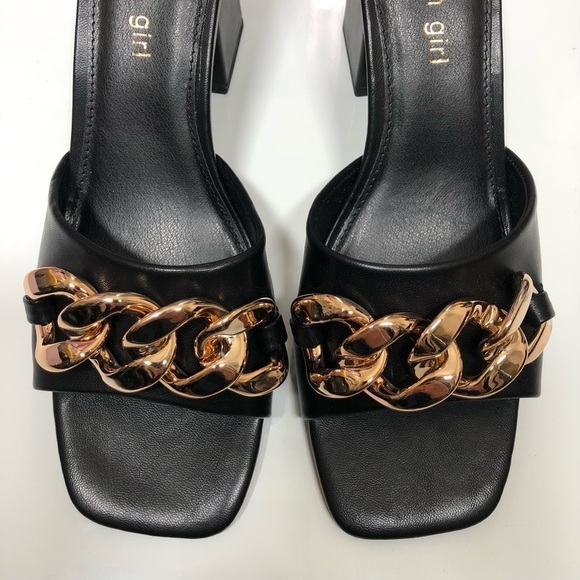 Madden Girl Mules Heeled Sandals Golden chain black Size 8.5 - Picture 3 of 9